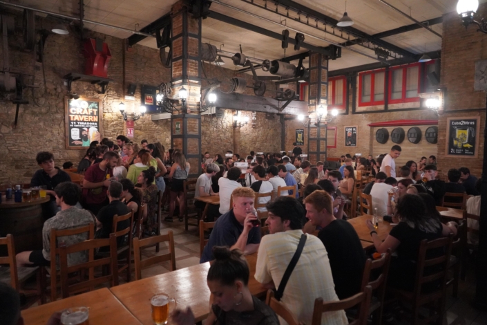 DSC07746 min 705x470 1