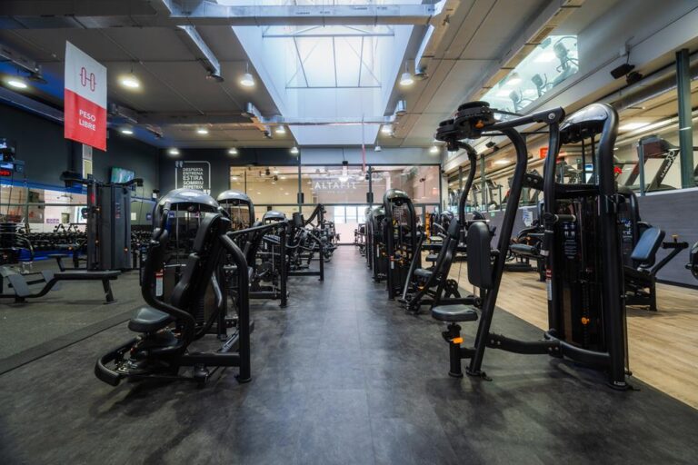 1316 gimnasio altafit barcelona el paralelo img XeeG4 768x512