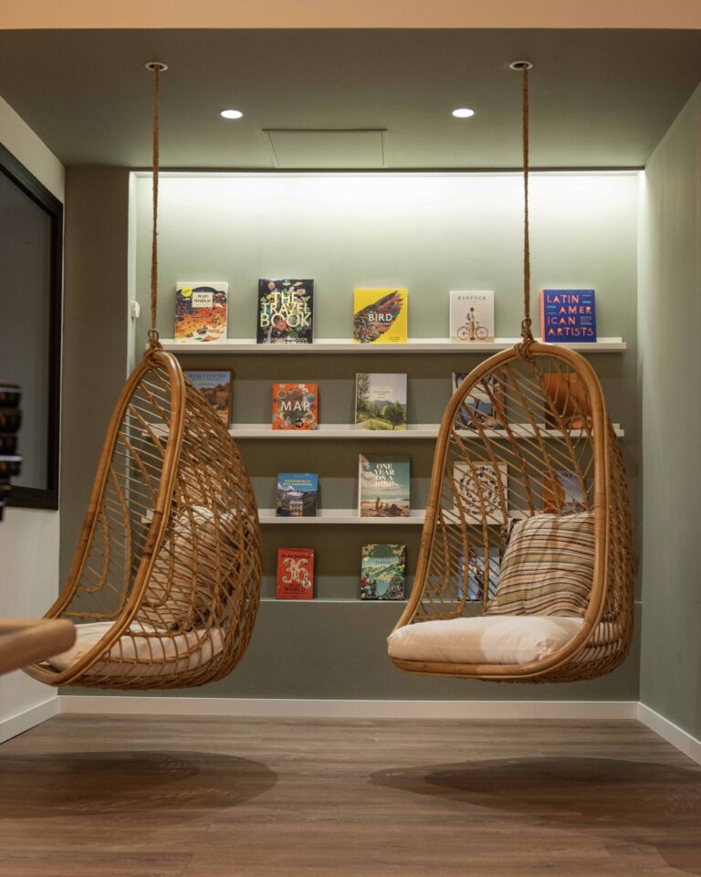 BackstoryEnglishBookshop1 768x960