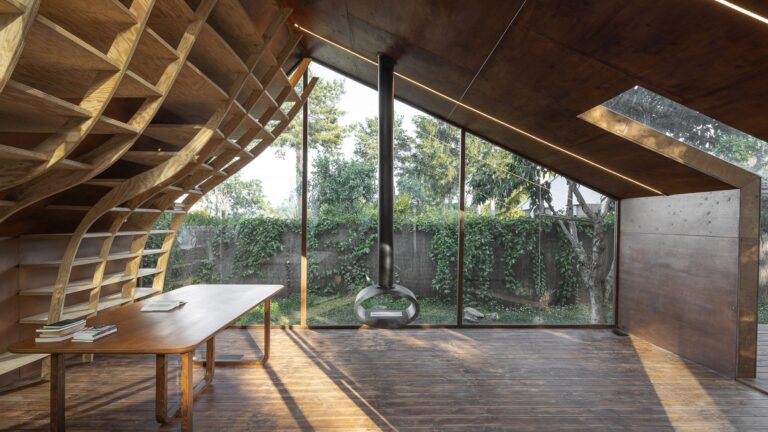 mudd lozoya nachovilla cabin dezeen 2364 soc 768x432