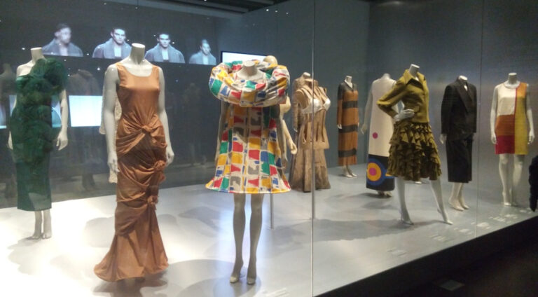 museu del disseny fashion 2 768x424